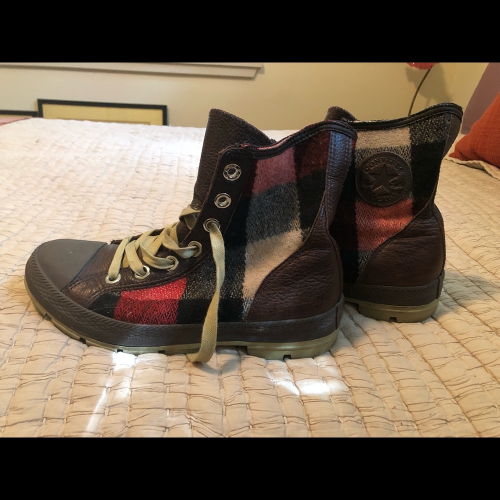 Converse/Woolrich mash up